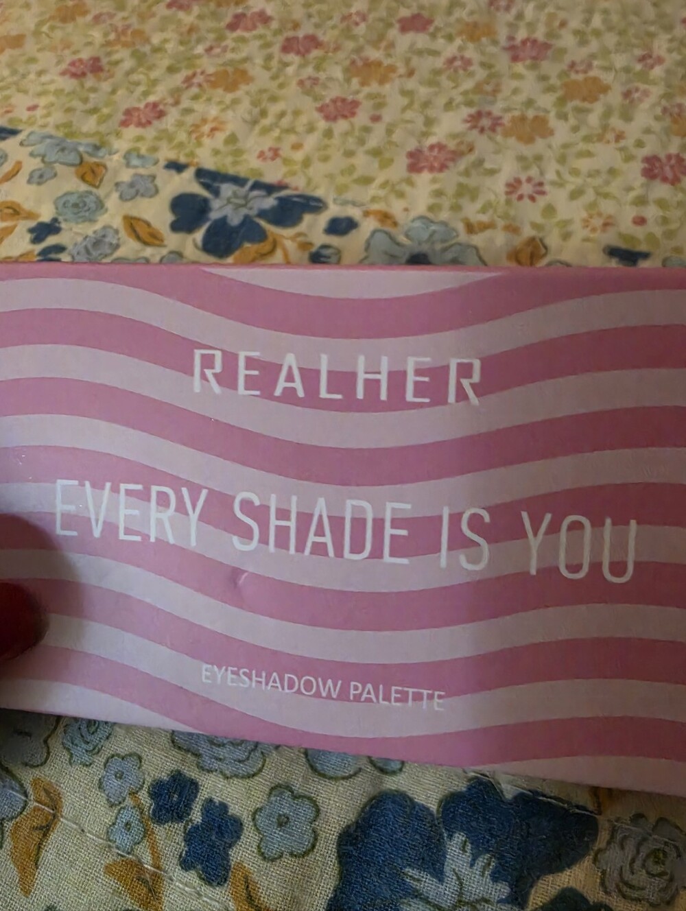 REALHER eye Shadow Palette.
